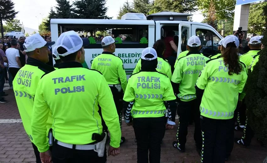 Isparta-Eğirdir karayolunda trafik uygulaması