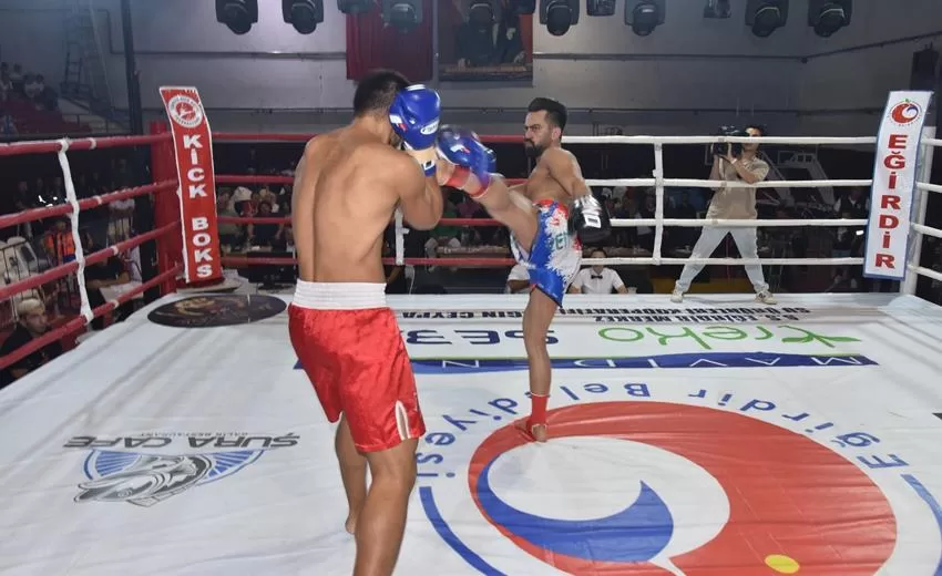 Eğirdir Kapalı Spor Salonu,