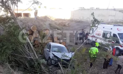 Isparta’da kontrolden çıkan otomobil