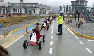 Isparta İl Jandarma Komutanlığı Trafik Jandarması Timleri, Çünür Mahallesi’nde bulunan